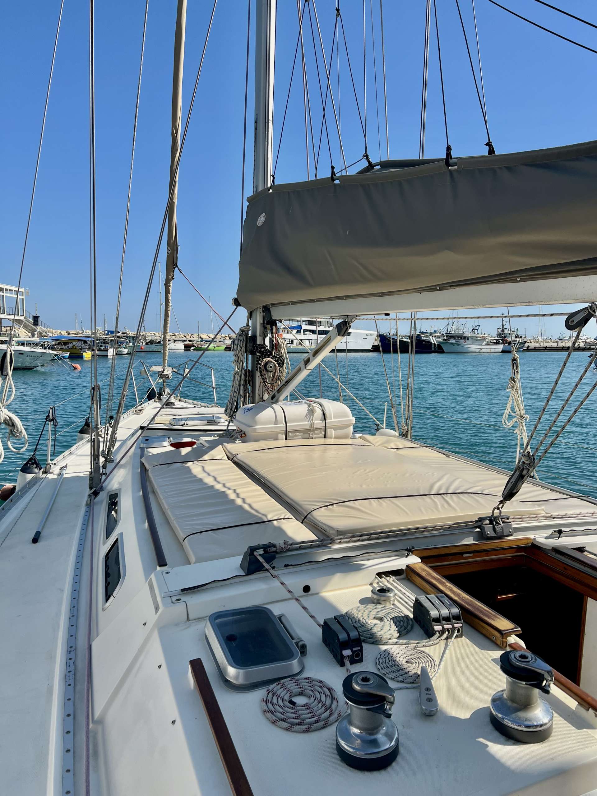 sailing yacht zircon